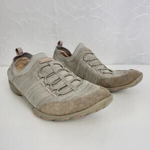 Sketchers Womens Shoe 9.5 Brown Taupe Slip On Classic Fit Air Cooled Memory Foam